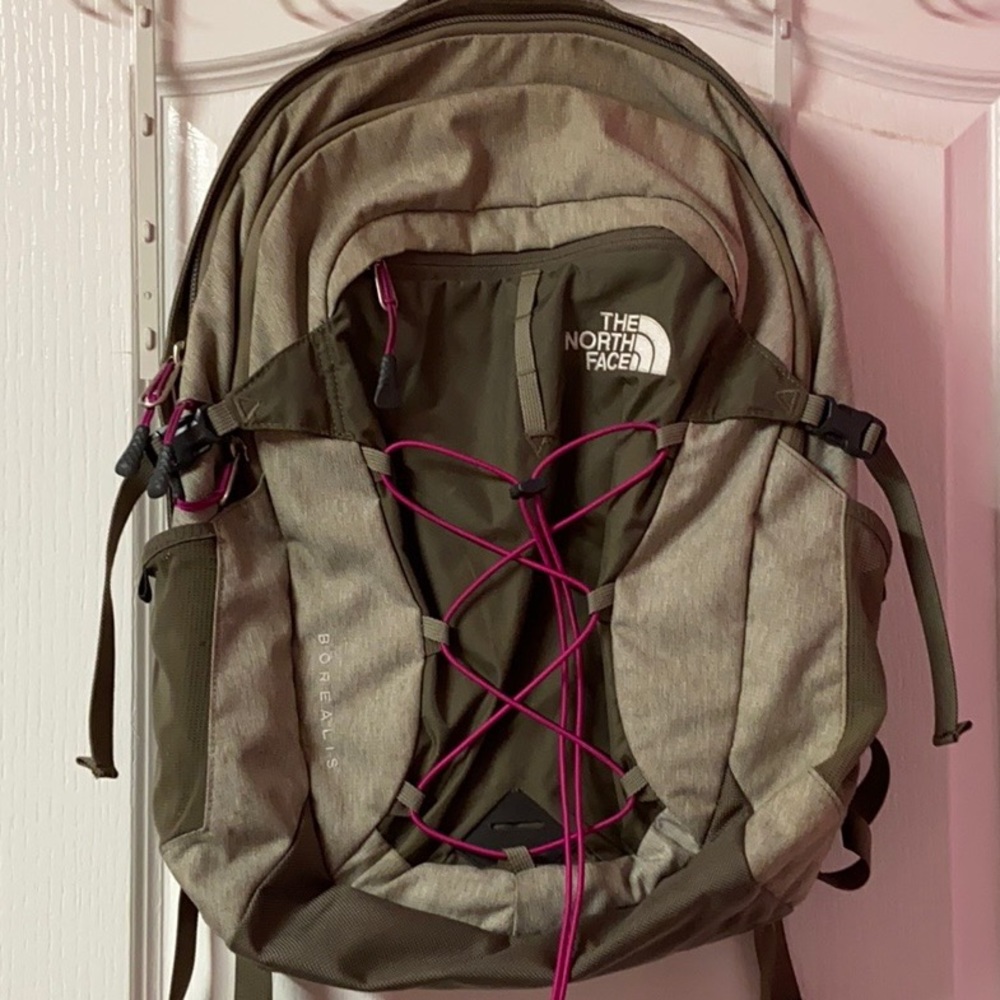NORTHFACE Borealis Backpack - Picture 3 of 7